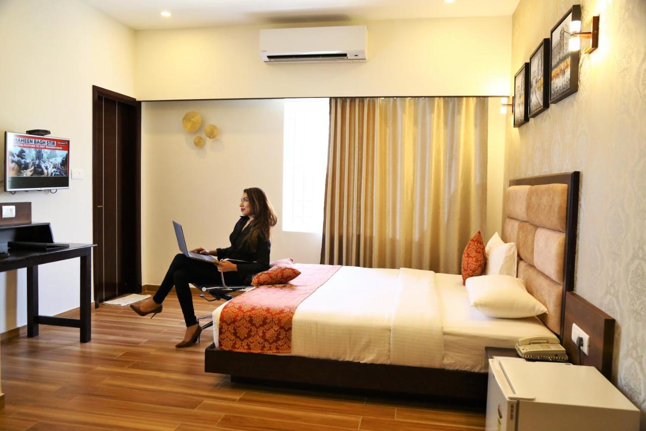 The Continentti Whitefield Hotel Bangalore Exterior photo